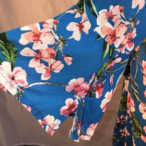 Lulu’s Blue & Pink Floral Mid Length Front Sash Tie Bell Cuffs Dress M - Picture 5 of 10